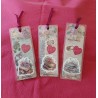 Marque-page, scrapbooking, livres, fleurs, coeur fushia 1